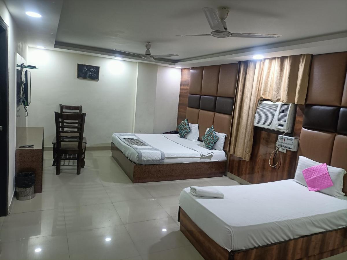 Hotel Le Mount Near Igi Airport New Delhi Buitenkant foto