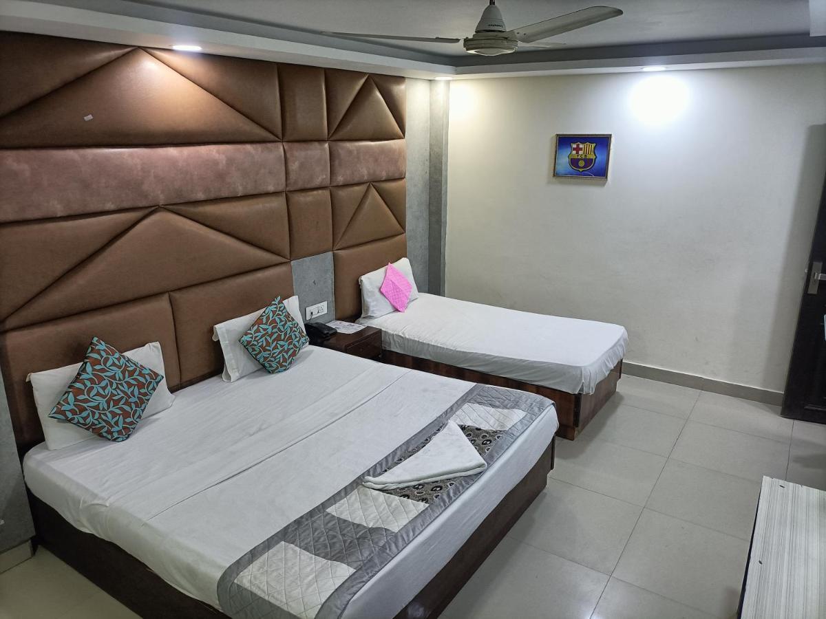 Hotel Le Mount Near Igi Airport New Delhi Buitenkant foto