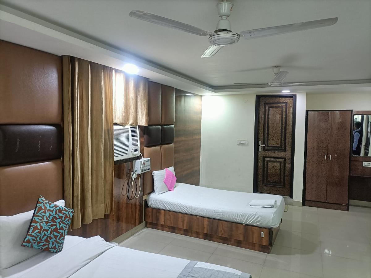 Hotel Le Mount Near Igi Airport New Delhi Buitenkant foto