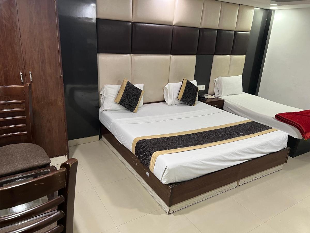 Hotel Le Mount Near Igi Airport New Delhi Buitenkant foto